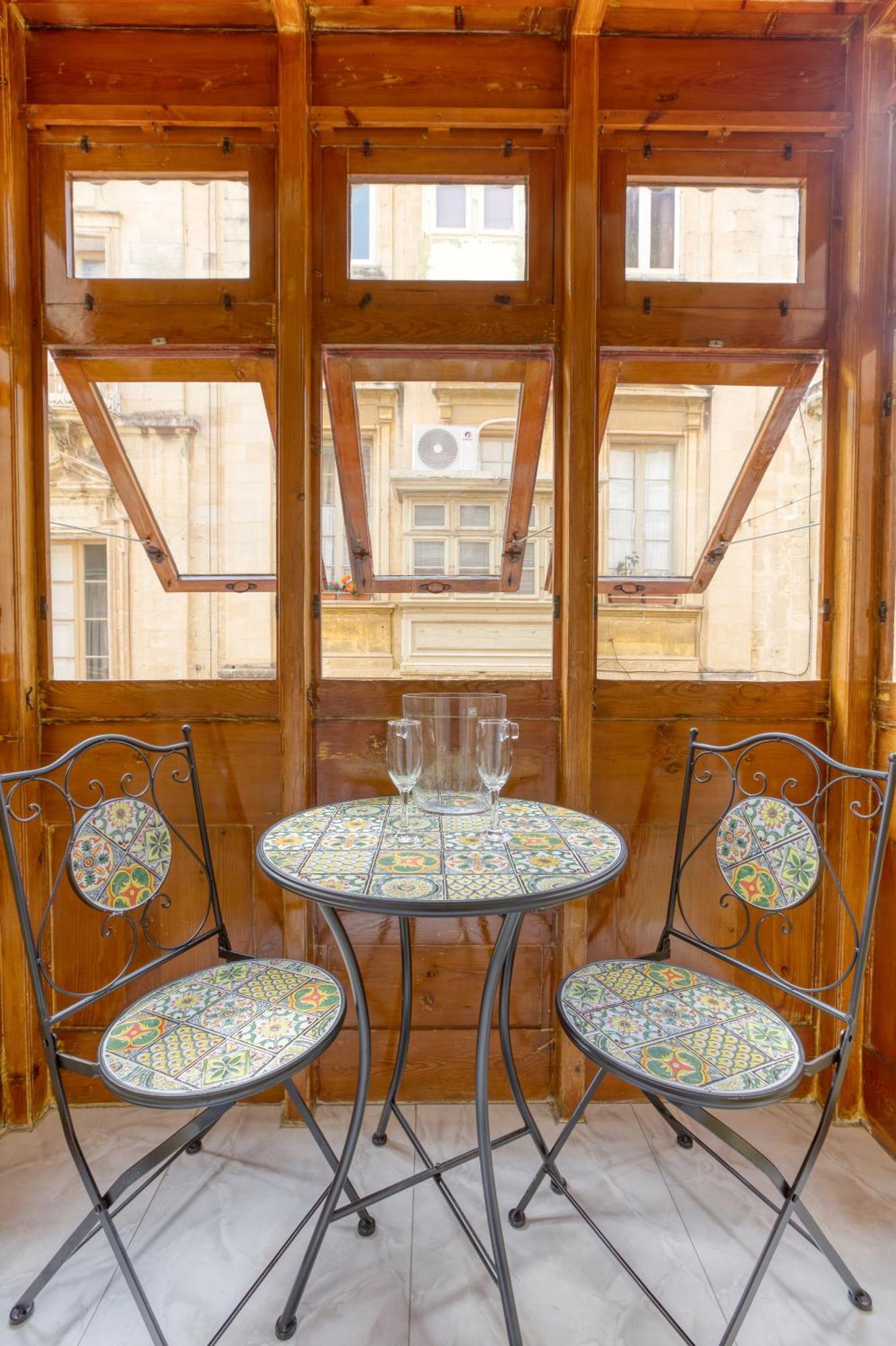 Stylish Valletta Suites Exterior photo